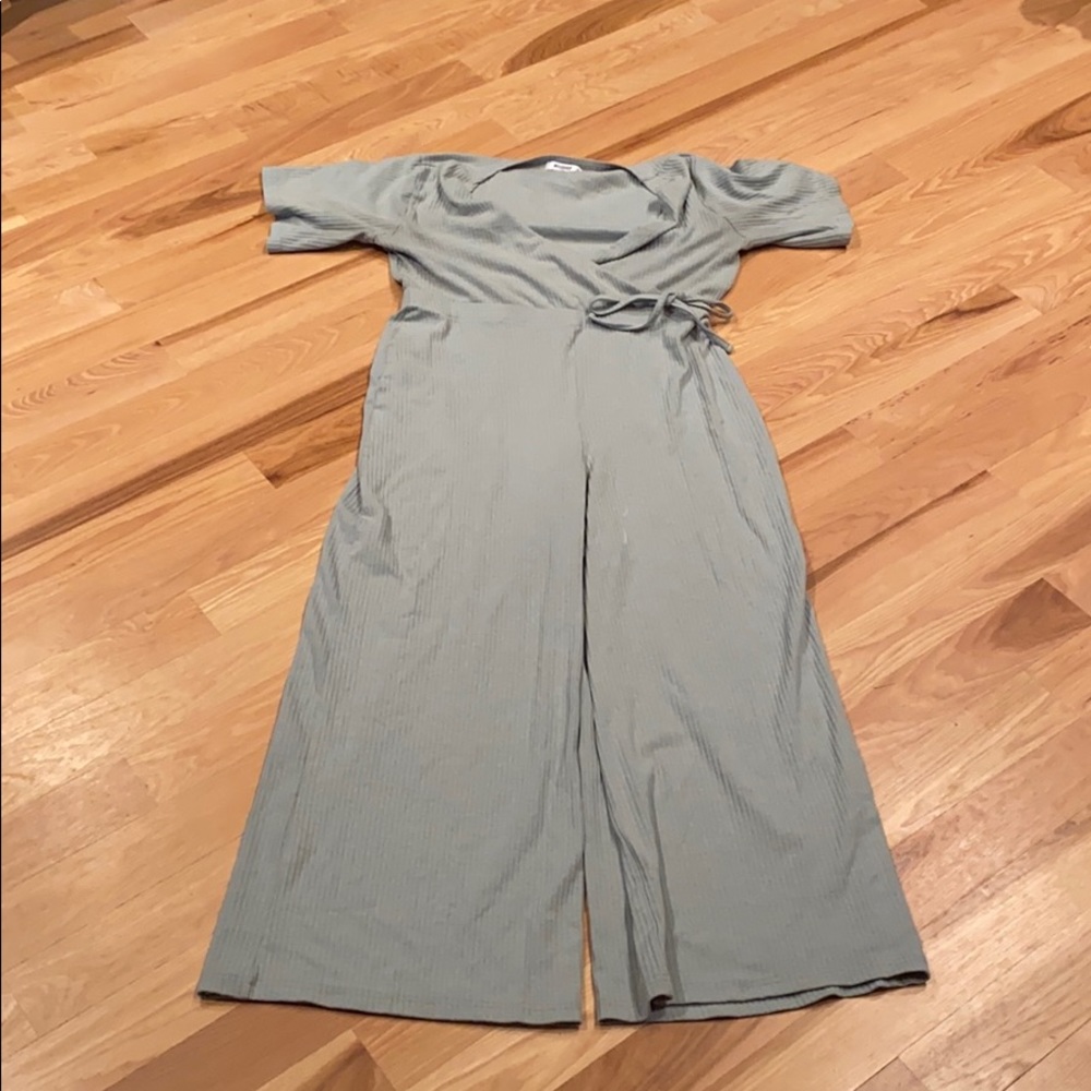 Misguided beautiful mint jumper